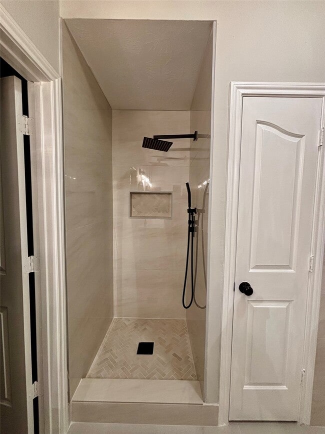 Building Photo - 3405 Kleberg Ct