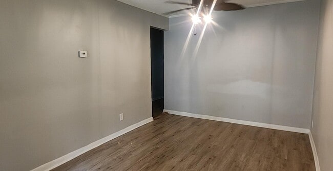 Building Photo - 939 Clay St