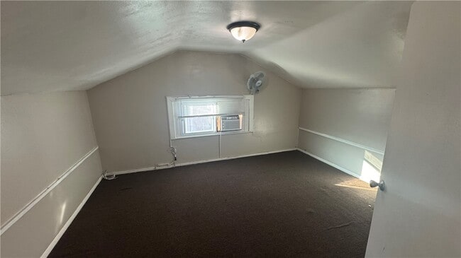 Building Photo - 57 Ferncliffe Dr