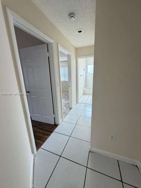 Building Photo - 1034 W Jasmine Ln