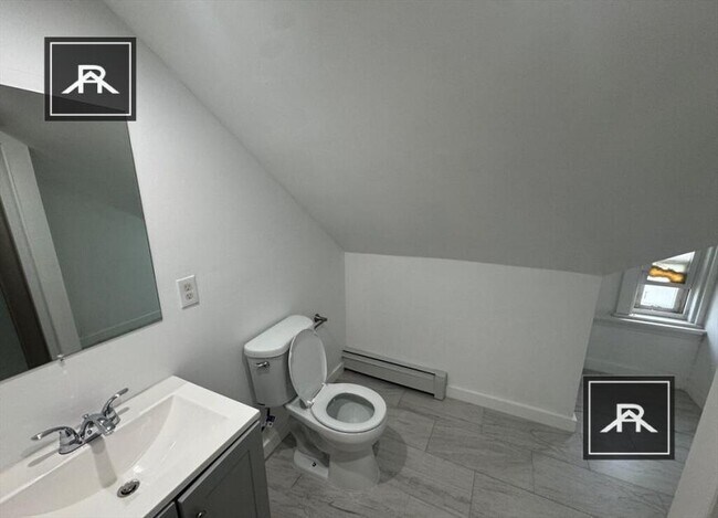 Building Photo - 4 bedroom in Allston MA 02134