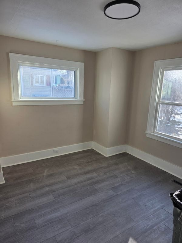 Building Photo - 35 Buffalo St