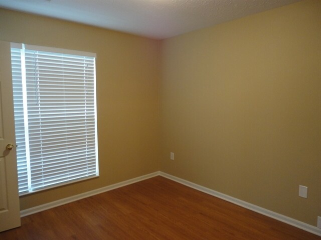 Building Photo - 6083 Weber Oaks Dr