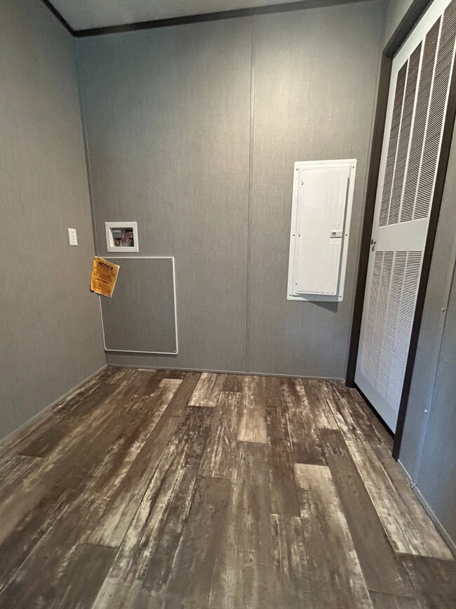Building Photo - 117 Autumn Ln