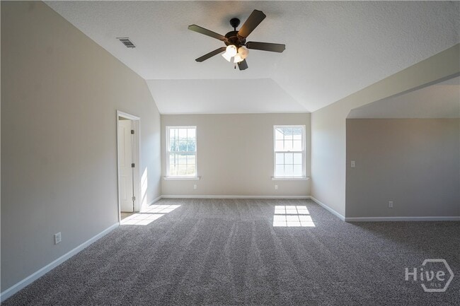 Building Photo - 272 Sawmill Rd