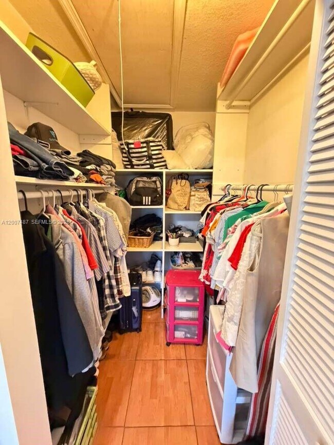 Building Photo - 7265 NW 173rd Dr