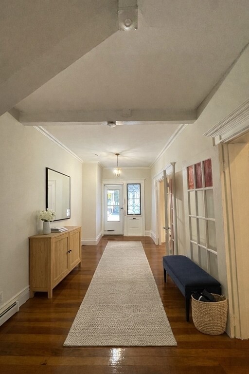 Building Photo - 22 Gardner St