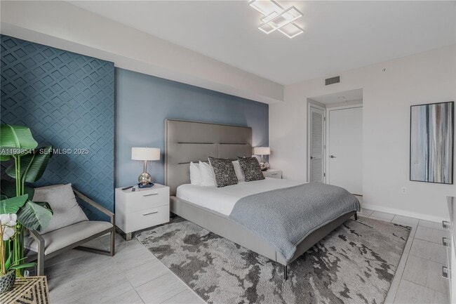 Building Photo - 3900 Biscayne Blvd