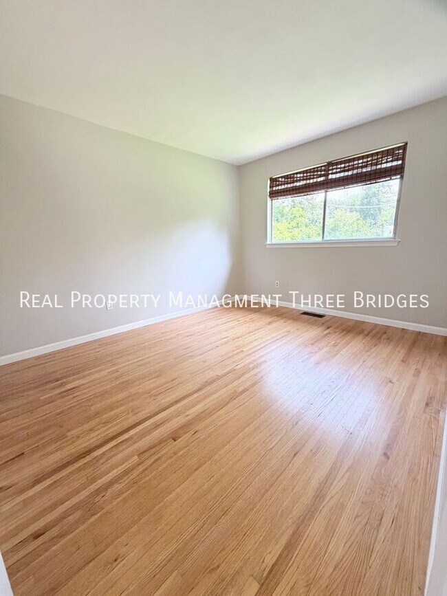 Building Photo - 5245 Ville Anita Ct