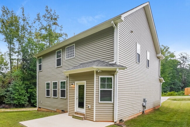 Building Photo - 100 Alcock Ln