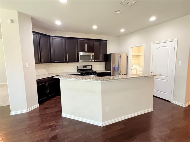 Building Photo - 1029 Bird Creek Dr