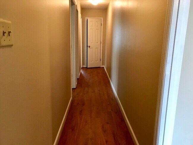 Building Photo - 3124 Misty Valley Ct