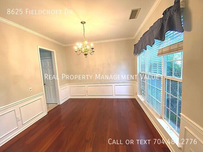Building Photo - 8625 Fieldcroft Dr