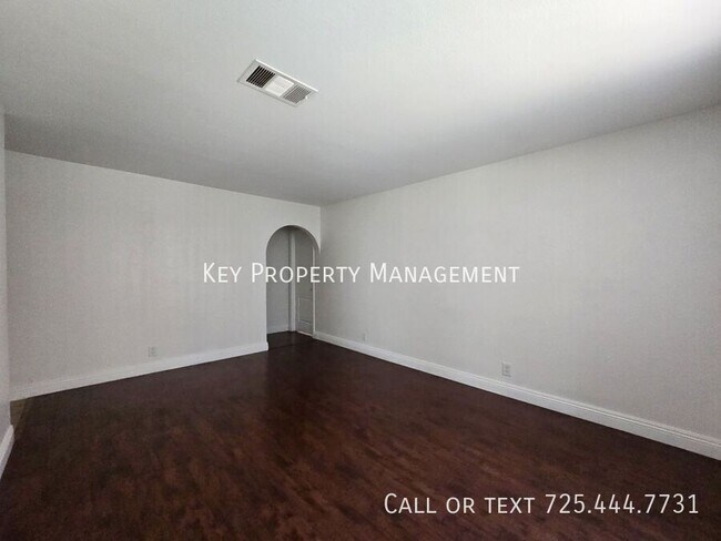 Building Photo - 1858 N Decatur Blvd