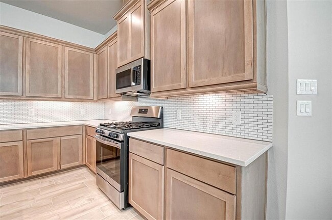 Building Photo - 315 N Spotted Fern Dr