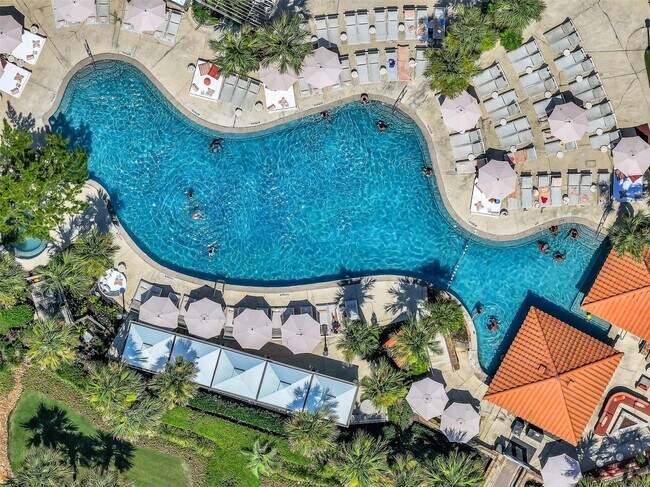 Building Photo - 5220 Seawall Blvd