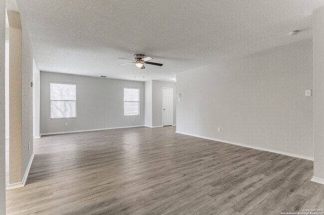 Building Photo - 16311 Kentucky Ridge