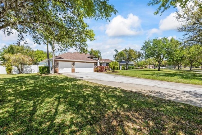 Building Photo - 12422 Creek Edge Dr