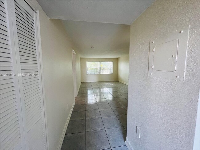 Building Photo - 2050 NW 89th Ave