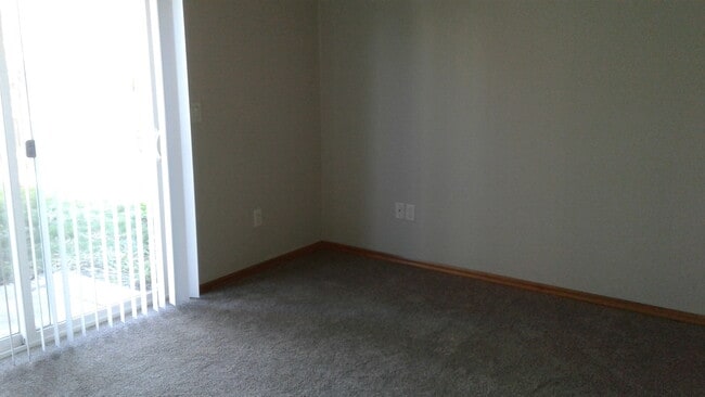 Building Photo - Desirable area of Central Point - Single S...