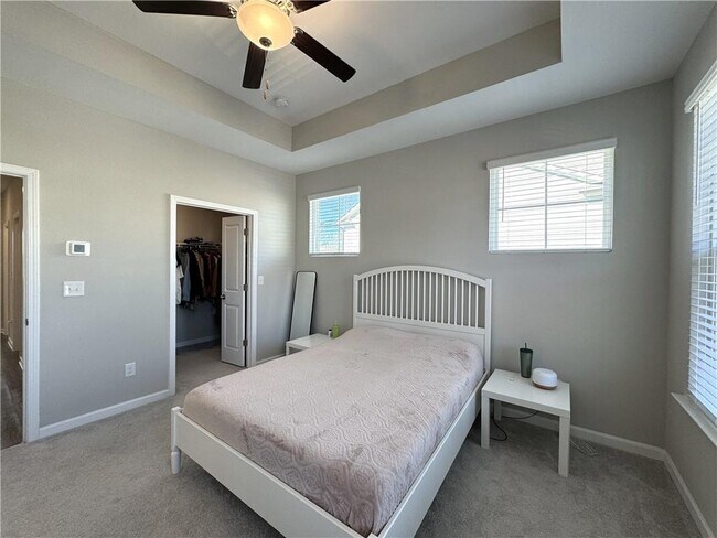Building Photo - 3311 Park Pointe Cir