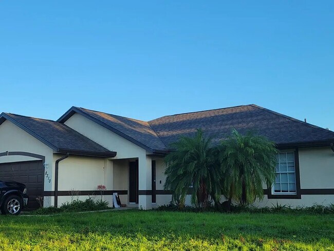 Building Photo - 8310 Delk Ave