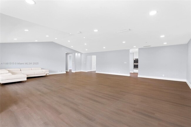 Building Photo - 3650 N 36th Ave