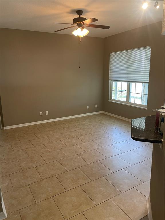 Building Photo - 7701 Carriage Homes Dr