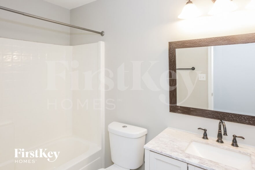 Building Photo - 11610 Banyan Ct