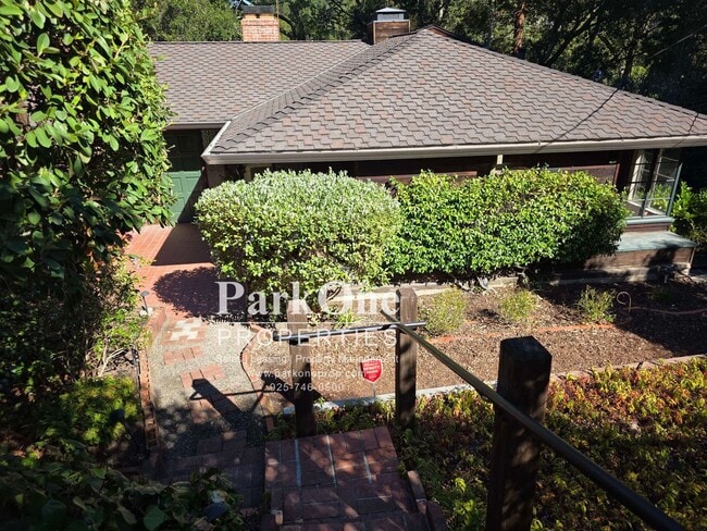 Building Photo - Spacious Home on a Private Wooded Lot Now Available!