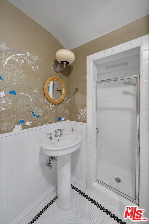 Building Photo - 2319 Outpost Dr