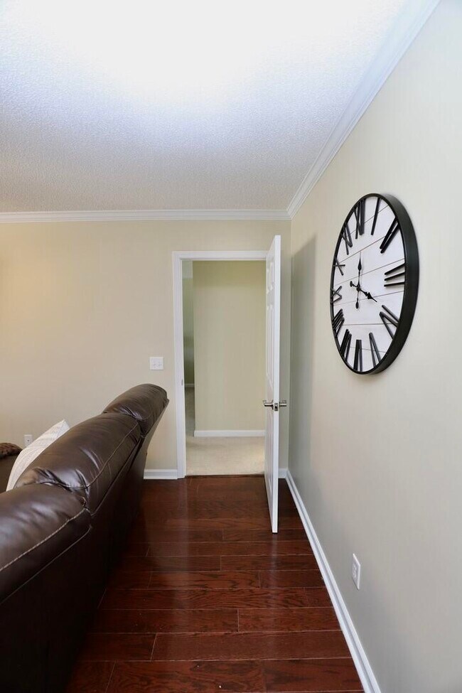 Building Photo - 3196 Daufaskie Rd