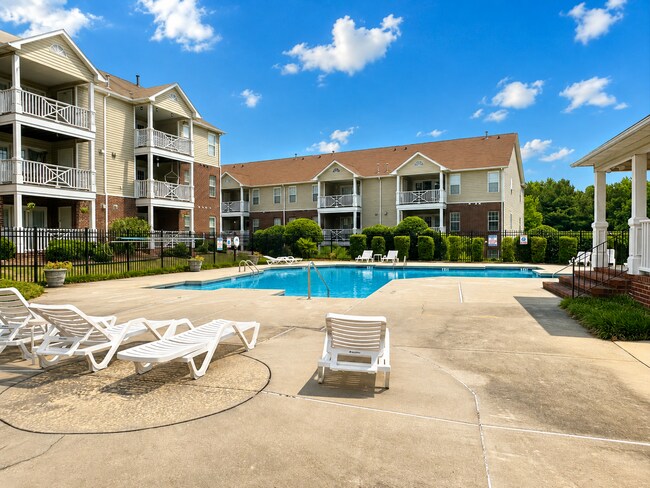 Building Photo - 320 Bubble Creek Ct