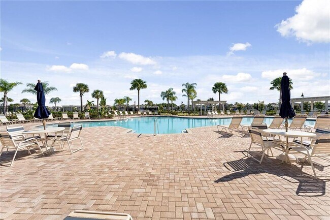 Building Photo - 3005 Suncoast Blend Dr