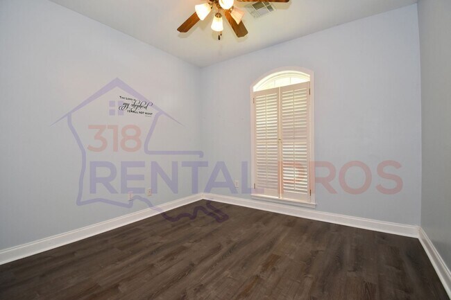 Building Photo - 3 Bed, 2 Bath Home in Ruston!
