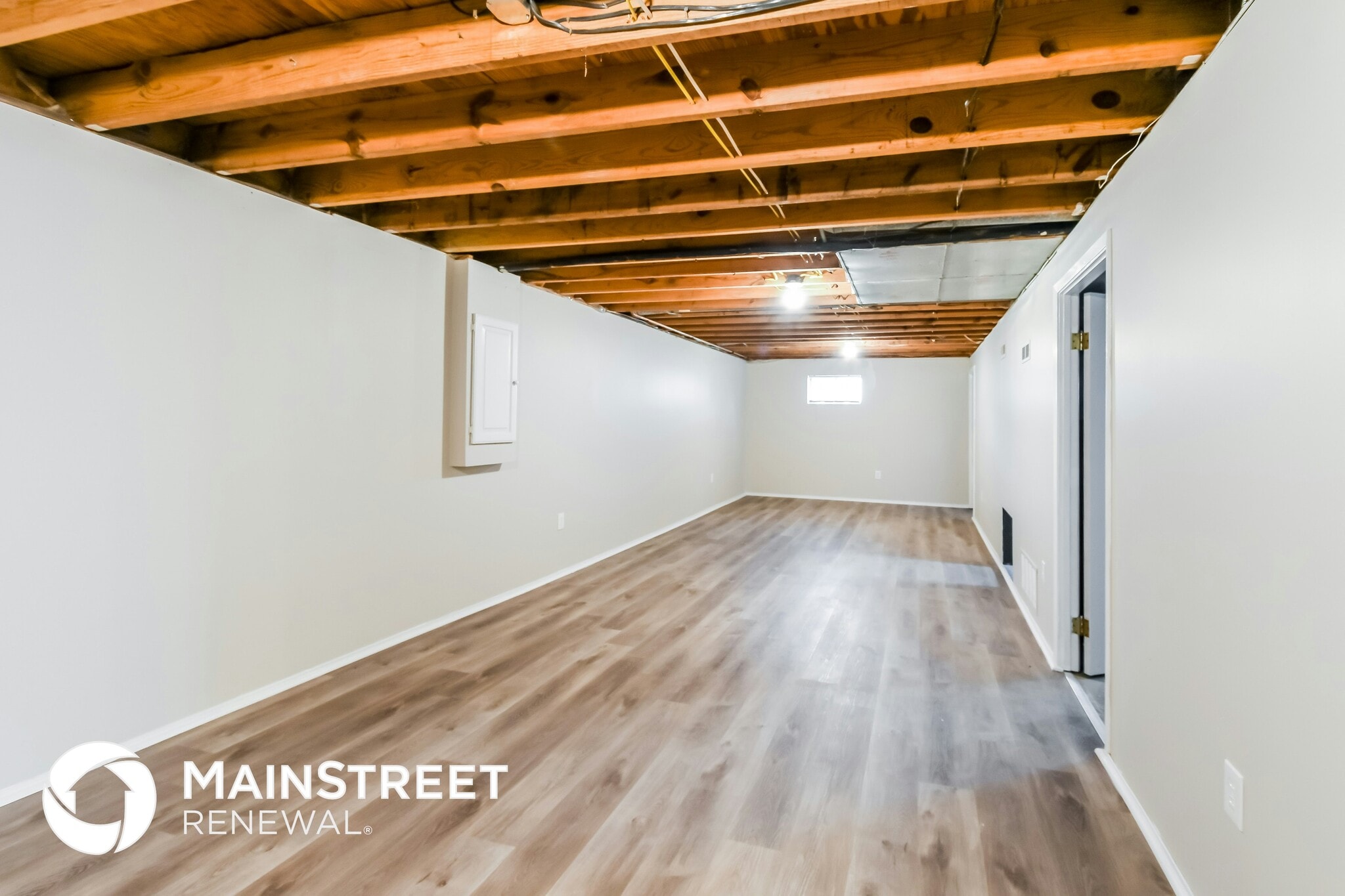 Building Photo - 1126 Airglades Dr