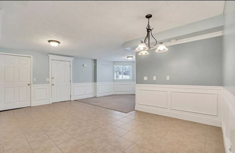 Building Photo - 9441 Wasatch View Cir
