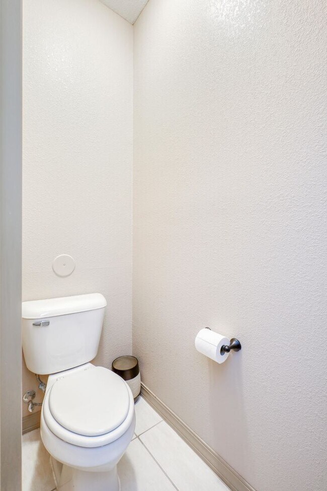 Building Photo - Beautiful 3 bed-2 baths home in 79911