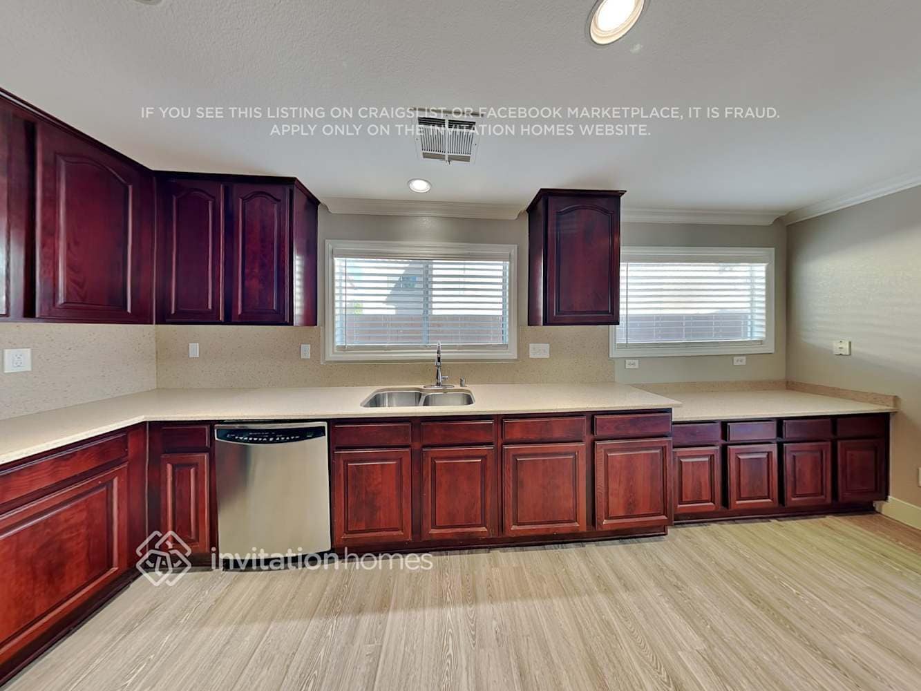 Building Photo - 704 St Keyne St