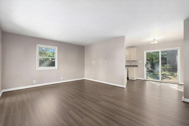 Building Photo - 16340 S McGrath Dr