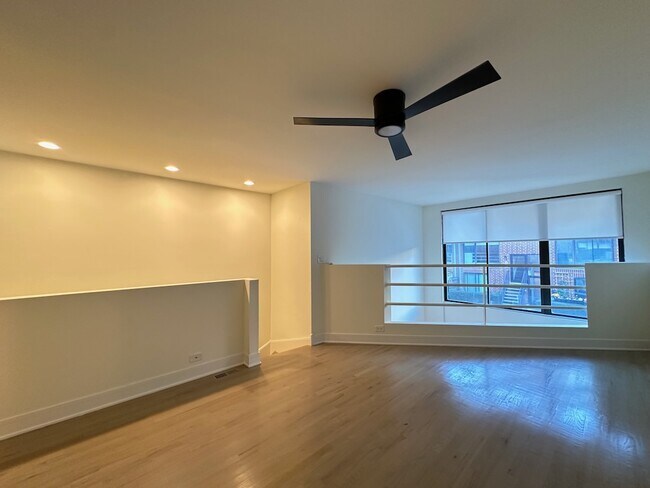 Building Photo - 959 W Grace St