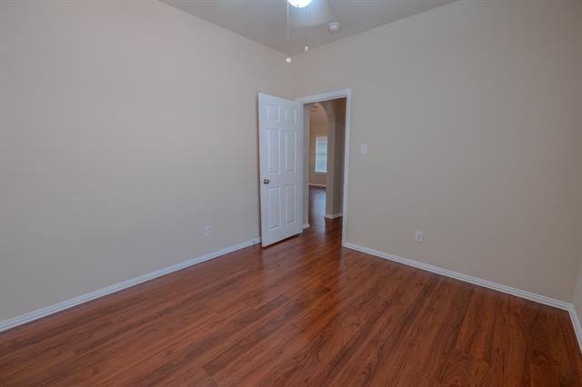 Building Photo - 1607 Lake Eden Dr