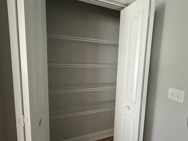 Building Photo - 1220 Grayson Ave