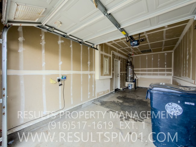 Building Photo - 3 Bedroom 2 bath Home in Natomas