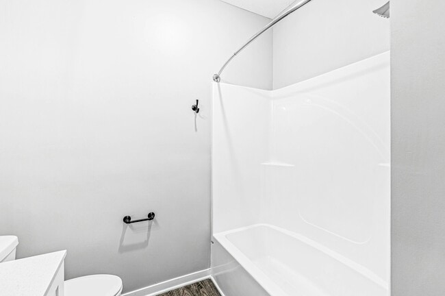 Building Photo - 260 N 10th St