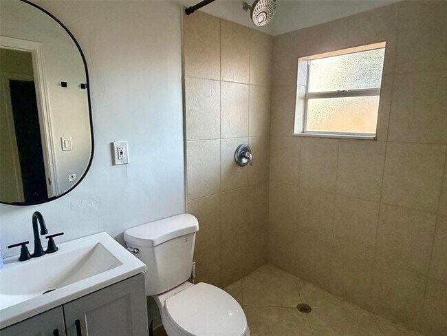 Building Photo - 1217 NW 7th Ave