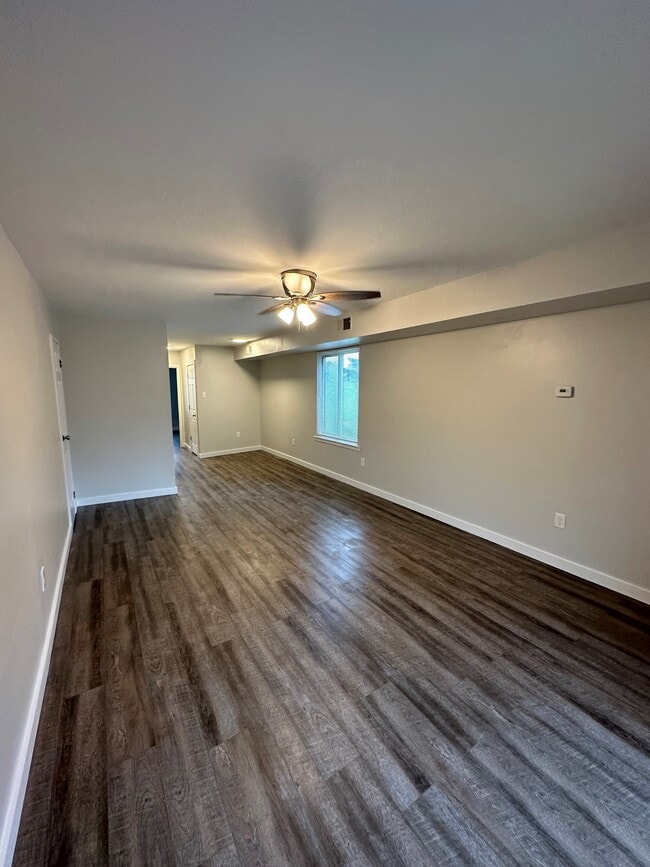 Building Photo - 32 Lancaster Est