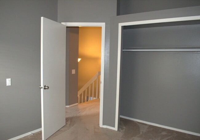 Building Photo - 3801 Smoke Tree Dr