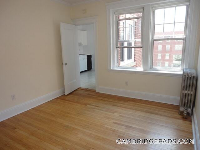 Building Photo - 24 Chauncy St