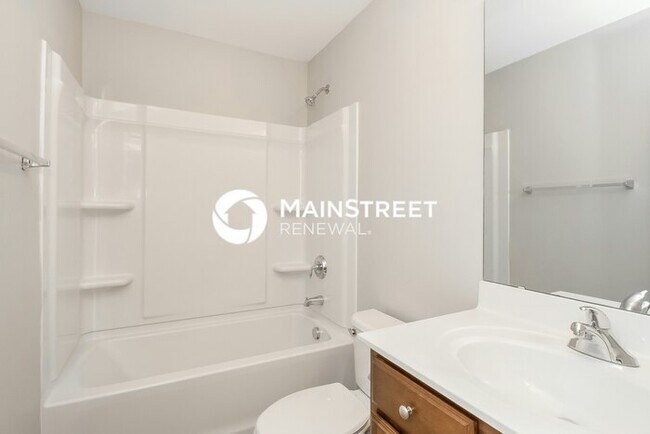 Building Photo - 3 Bedroom Pet-Friendly Home in Winston-Salem, NC with Main Street Renewal